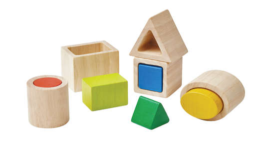 Formes géométriques à imbriquer Formes géométriques à imbriquer PLAN TOYS