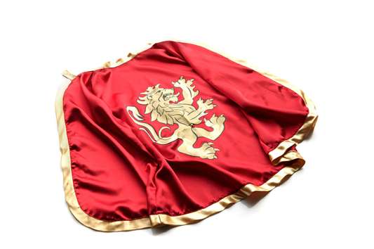 Cape de chevalier lion dorée rouge Cape de chevalier lion dorée rouge LIONTOUCH