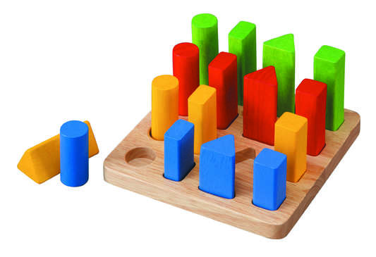 Plateau de 4 formes géométriques Plateau de 4 formes géométriques PLAN TOYS